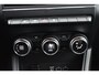 Renault Captur TCe 140 EDC Intens | AUTOMAAT | CRUISE CONTROL | APPLECARPLAY/ANDROIDAUTO | CLIMATE CONTROL | ALL-SEASONBANDEN | PDC | LMV