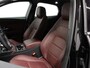 Jaguar E-Pace 1.5 P300 R-Dynamic SE