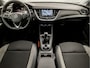 Opel Grandland X 1.2 Turbo Business Edition (APPLE CARPLAY, GROOT NAVI, STUUR/STOELVERWARMING, CAMERA, LEDER, SPORTSTOELEN, LED KOPLAMPEN, PARKEERSENSOREN, NIEUWE APK, NIEUWSTAAT)