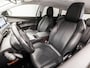 Peugeot 5008 1.2 PureTech Sport 7 Persoons (APPLE CARPLAY, GROOT NAVI, TREKHAAK, LEDEREN SPORTSTOELEN, 360 CAMERA, ADAPTIVE CRUISE, GETINT GLAS, PARKEERSENSOREN, NIEUWE APK, NIEUWSTAAT)