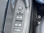 Peugeot 208 Hybrid 100 e-DCS6 GT / Vision Pack / Navigatie + Apple Carplay/Android Auto / Half Lederen/Stoffen Bekleding / Stoelverwarming /