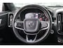 Volvo XC40 1.5 T3 R-Design Adaptieve Cruise Control | BLIS | Schuif-\-kanteldak | Extra getint glas | DAB+ | Parkeersensoren voor + achter | Parkeercamera | Volvo Guard Alarm | Volvo on Call |