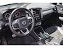 Volvo XC40 1.5 T3 R-Design Adaptieve Cruise Control | BLIS | Schuif-\-kanteldak | Extra getint glas | DAB+ | Parkeersensoren voor + achter | Parkeercamera | Volvo Guard Alarm | Volvo on Call |