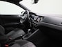 Volkswagen Taigo 1.5 TSI R-Line | Automaat | Parkeersensoren | Camera | Cruise control | Apple carplay | Airco |