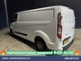 Ford Transit Custom 2.0 TDCI 130pk L2H1 Euro6 ** Airco | LED | Cruisecontrol | Verwarmde voorruit | Parkeersensoren Bijrijdersbank, 2800kg trekvermogen