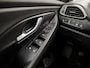 Hyundai i30 1.0 T-GDI Comfort (APPLE CARPLAY, NAVIGATIE, CAMERA, CLIMATE, TREKHAAK, SPORTSTOELEN, CRUISE, LM VELGEN, NIEUWSTAAT)