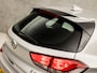 Hyundai i30 1.0 T-GDI Comfort (APPLE CARPLAY, NAVIGATIE, CAMERA, CLIMATE, TREKHAAK, SPORTSTOELEN, CRUISE, LM VELGEN, NIEUWSTAAT)