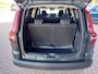 Dacia Jogger 1.0 TCe 110 Extreme Limited Edition 7p. Airco(automatisch), Carplay/Android auto, Navigatie, Cruise control, Parkeersensoren, Dode hoek detector, Camera, Keyless, Dimlicht automatisch, Regensensor, Stoelverwarming, Lichtmetalen velgen, Zeer nette auto, 1e Eigenaar, Dealer onderhouden, Fabrieksgarantie, BOVAG