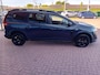 Dacia Jogger 1.0 TCe 110 Extreme Limited Edition 7p. Airco(automatisch), Carplay/Android auto, Navigatie, Cruise control, Parkeersensoren, Dode hoek detector, Camera, Keyless, Dimlicht automatisch, Regensensor, Stoelverwarming, Lichtmetalen velgen, Zeer nette auto, 1e Eigenaar, Dealer onderhouden, Fabrieksgarantie, BOVAG