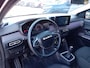 Dacia Jogger 1.0 TCe 110 Extreme Limited Edition 7p. Airco(automatisch), Carplay/Android auto, Navigatie, Cruise control, Parkeersensoren, Dode hoek detector, Camera, Keyless, Dimlicht automatisch, Regensensor, Stoelverwarming, Lichtmetalen velgen, Zeer nette auto, 1e Eigenaar, Dealer onderhouden, Fabrieksgarantie, BOVAG