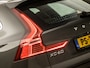 Volvo XC60 2.0 T5 AWD Inscription 255Pk Automaat (PANORAMADAK, APPLE CARPLAY, MEMORY SEATS, LEDER, CAMERA, ADAPTIVE CRUISE, STOELVERWARMING, KEYLESS, NIEUWE APK, NIEUWSTAAT)