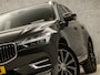 Volvo XC60 2.0 T5 AWD Inscription 255Pk Automaat (PANORAMADAK, APPLE CARPLAY, MEMORY SEATS, LEDER, CAMERA, ADAPTIVE CRUISE, STOELVERWARMING, KEYLESS, NIEUWE APK, NIEUWSTAAT)