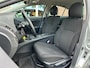 Toyota Avensis 1.6 VVTi Dynamic NIEUWE APK / RIJDT GOED / TREKHAAK / AIRCO / CRUISE / LMV