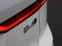 Volvo XC60 2.0 B4 D AWD R-Design | Parkeerverwarming | Schuif-/kanteldak | Trekhaak | Climate Pack | Memoryseats