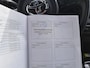 Toyota Yaris 1.5 HYBRID EXECUTIVE NAVI LED-PAKKET STOELVERW. 17"LMV-ZWART APPLE/ANDROID AD-CRUISE PRIVACY-GLASS