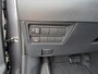 Toyota Yaris 1.5 HYBRID EXECUTIVE NAVI LED-PAKKET STOELVERW. 17"LMV-ZWART APPLE/ANDROID AD-CRUISE PRIVACY-GLASS