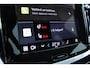 Volvo V60 B4 Automaat Plus Dark | Trekhaak Semi Elektrisch | Parkeer camera | BLIS dodehoekdetectie | Adaptieve Cruise Control met stuurhulp | Google Services | Verwarmbare voor- en achterstoelen | Stuurwielverwarming | 18" lichtmetalen velgen |