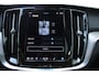 Volvo V60 B4 Automaat Plus Dark | Trekhaak Semi Elektrisch | Parkeer camera | BLIS dodehoekdetectie | Adaptieve Cruise Control met stuurhulp | Google Services | Verwarmbare voor- en achterstoelen | Stuurwielverwarming | 18" lichtmetalen velgen |