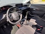 Peugeot 208 1.2 PureTech Active 100PK | LM Velgen | Navigatie | Parkeersensoren | Apple Carplay / Android Auto | | Airco | Bestuurdersstoel in hoogte verstelbaar | Cruise control