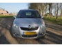 Opel Agila 1.2 16V Automaat