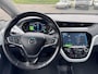 Opel Ampera-e Business executive 60 kWh Nieuw accu pakket - Auto is als nieuw!!
