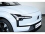Volvo EX30 Single Motor Extended Range Plus 69 kWh | Harman Kardon Premium audio | Electrische bedienbare voorstoelen | Stoelverwarming | Stuurwielverwarming | Google infotainment | 20'' Lichtmetalen velgen | Warmtepomp |