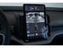 Volvo EX30 Single Motor Extended Range Plus 69 kWh | Harman Kardon Premium audio | Electrische bedienbare voorstoelen | Stoelverwarming | Stuurwielverwarming | Google infotainment | 20'' Lichtmetalen velgen | Warmtepomp |