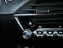 Peugeot 2008 GT 1.2 Hybrid 136pk Automaat CAMERA VOOR + ACHTER | DAB | NAVI | MASSAGE | ALCANTARA | STOELVERWARMING