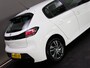 Peugeot 208 1.2 PureTech Active Pack (APPLE CARPLAY / ANDROID AUTO, NAVIGATIESYSTEEM, CRUISE CONTROL, CLIMATE CONTROL, LM-VELGEN)