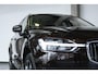 Volvo XC60 T5 Inscription | Luchtvering | Bowers & Wilkins Premium Audio | 360° Parkeercamera | BLIS | Adaptive cruise control | Stoelverwarming | Stoelventilatie | Head-up display | Parkeersensoren voor + achter | Gelamineerde zijruiten | 20" lichtmetalen velgen | Parkeerverwarming |