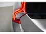 Volvo V60 T4 Momentum 180pk Volledig Volvo Dealer Onderhouden| Navigatie Full Map | Trekhaak | Stoelverwarming | Climate Control | Cruise Control | Parkeersensoren Achter |