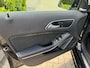 Mercedes-Benz A-klasse 180 amg pakket camera, airco, stoelverw