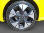 Ford Puma Gen-E Premium 44 kWh | Winterpack | Driver assistancepack | 19" Lichtmetaal | Panoramadak | Matrix Led Koplampen | Adaptive cruisecontrol | 360Camera | Nieuw te bestellen! |