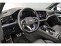 Volkswagen Touareg R 3.0 TSI eHybrid 462pk Tiptronic Trekhaak, Luchtvering, Panoramadak, Lederen bekleding, Adaptive cruise control, 360 camera, Navigatie, Elektrische achterklep