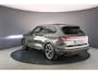 Volkswagen Touareg R 3.0 TSI eHybrid 462pk Tiptronic Trekhaak, Luchtvering, Panoramadak, Lederen bekleding, Adaptive cruise control, 360 camera, Navigatie, Elektrische achterklep