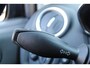 Ford Fiesta 1.0-65pk Style 5-drs. Keurig nette, goed onderhouden Ford Fiesta v.v. nieuwe distributieriem ! Airco, navigatie, telefoonvoorb., centr. vergr. afst. bed., metallic lak, trekhaak, elektr. ramen voor, elektr. verstelb. spiegels, in hoogte verstelb. best. stoel etc.
