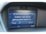 Ford Fiesta 1.0-65pk Style 5-drs. Keurig nette, goed onderhouden Ford Fiesta v.v. nieuwe distributieriem ! Airco, navigatie, telefoonvoorb., centr. vergr. afst. bed., metallic lak, trekhaak, elektr. ramen voor, elektr. verstelb. spiegels, in hoogte verstelb. best. stoel etc.