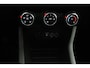 Renault Clio TCe 100 Bi-Fuel Zen | Trekhaak | Parkeersensoren achter | Cruise control | Airco  Lichtmetalen velgen | Apple Carplay | Android Auto | LED koplampen |