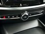 Volvo V60 B3 Aut. Momentum Advantage | Trekhaak | Stoel- en stuurverwarming