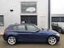 BMW 1-Serie 120d xDrive Executive clima cruise navi leer