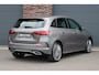 Mercedes-Benz B-klasse 250 e Star Edition AMG Line Aut8 | Facelift | Distronic | Camera | Advanced Soundsystem | Keyless Go | Augmented Reality | Leder | Stoelverwarming | Sfeerverlichting |
