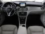 Mercedes-Benz CLA 200 AMG | Panoramadak | Nappaleder | Stoelverwarming | Climate control | Navigatie | Xenon | Sportstoelen | Park Assist