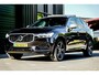 Volvo XC60 2.0 T8 Twin Engine AWD 3xR-Design PANO/ACC/ZWARTLEDER/ONYX BLACK/CARPLAY/KEYLESS/SENSUS NAVI/1E EIG/NAP LOGISCH/FULL