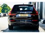 Volvo XC60 2.0 T8 Twin Engine AWD 3xR-Design PANO/ACC/ZWARTLEDER/ONYX BLACK/CARPLAY/KEYLESS/SENSUS NAVI/1E EIG/NAP LOGISCH/FULL