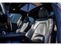 Volvo XC60 2.0 T8 Twin Engine AWD 3xR-Design PANO/ACC/ZWARTLEDER/ONYX BLACK/CARPLAY/KEYLESS/SENSUS NAVI/1E EIG/NAP LOGISCH/FULL