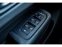 Volvo XC60 2.0 T8 Twin Engine AWD 3xR-Design PANO/ACC/ZWARTLEDER/ONYX BLACK/CARPLAY/KEYLESS/SENSUS NAVI/1E EIG/NAP LOGISCH/FULL