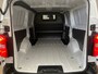 Peugeot e-Expert Long 75 kWh | 75KwH | Techno Nav Pakket | Verwarmbare voorstoelen | Grop Control | Comfortwand |