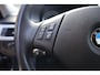 BMW 3-Serie Touring 318i Business Line LEER CRUISE STOELVERWARMING 17"LMV NAP PDC CLIMA