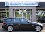 BMW 3-Serie Touring 318i Business Line LEER CRUISE STOELVERWARMING 17"LMV NAP PDC CLIMA