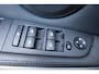 BMW 3-Serie Touring 318i Business Line LEER CRUISE STOELVERWARMING 17"LMV NAP PDC CLIMA